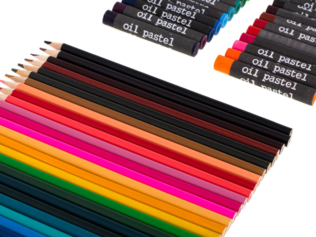 Painting-art-set-in-suitcase-145el-pink-104759